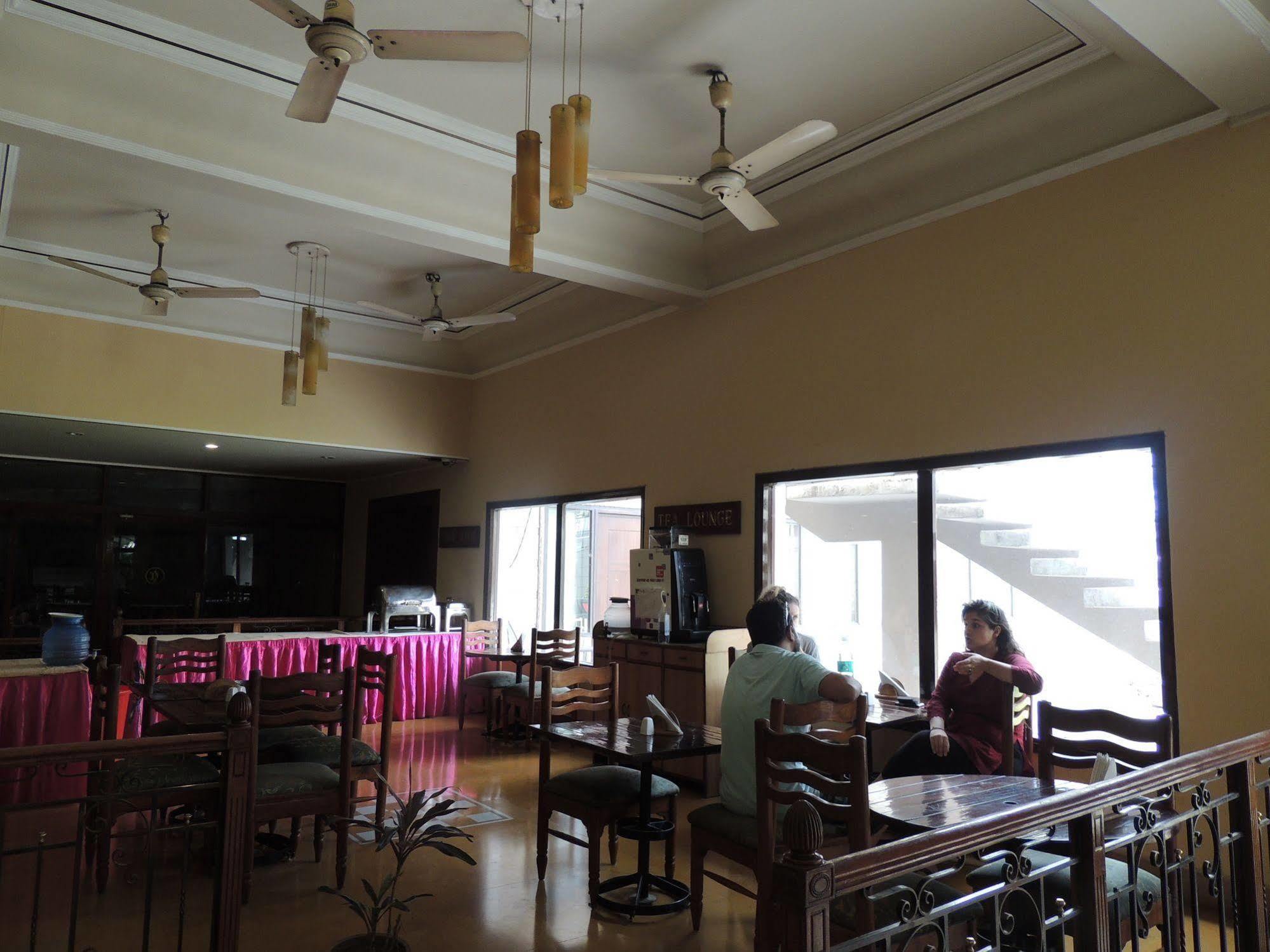 Hotel Diamond Varanasi
