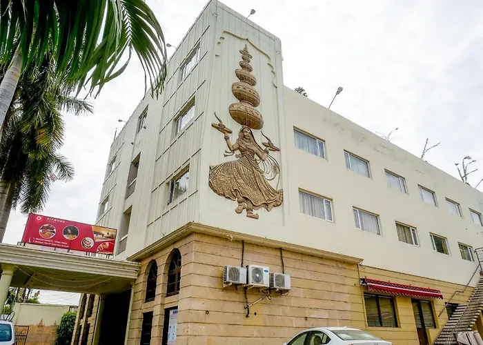 Diamond Hotel