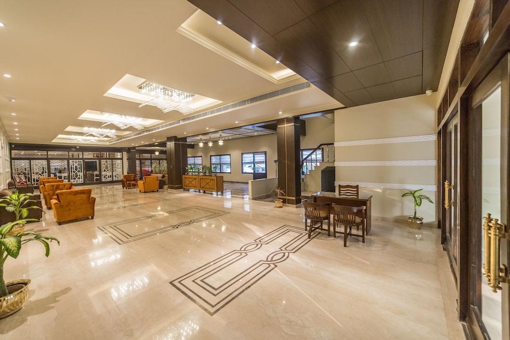 Diamond Hotel Varanasi